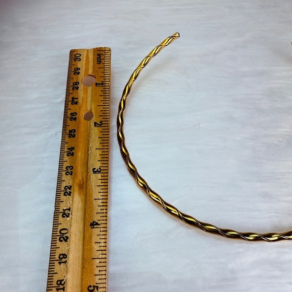 Vintage aged goldtone twisted open choker necklace main image 6